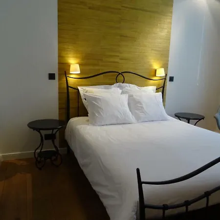 Val Des Roses Bed and Breakfast 3*