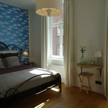 Bed & Breakfast Val Des Roses 3*
